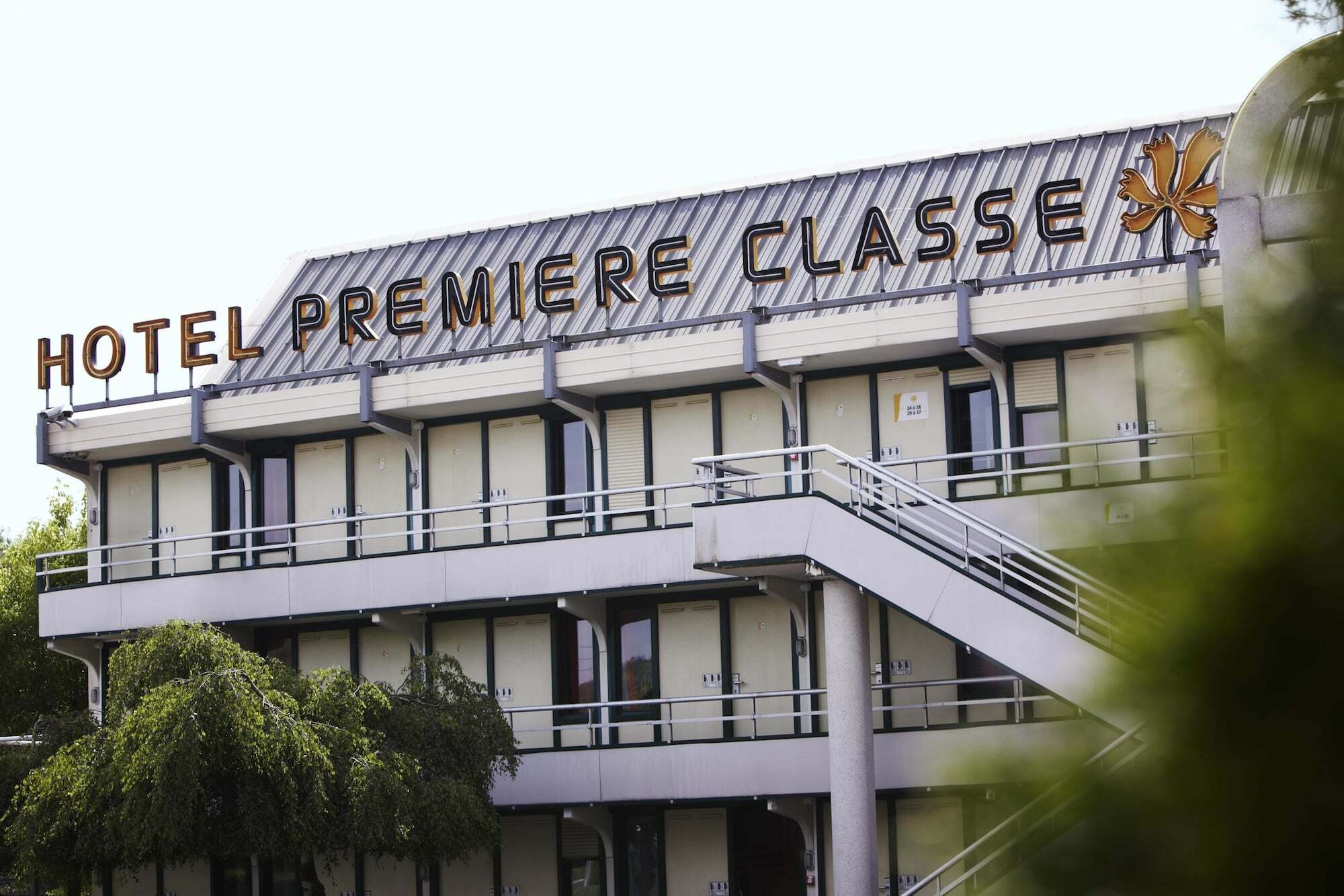 Classic Hotel - Fontenay-Tresigny Ngoại thất bức ảnh