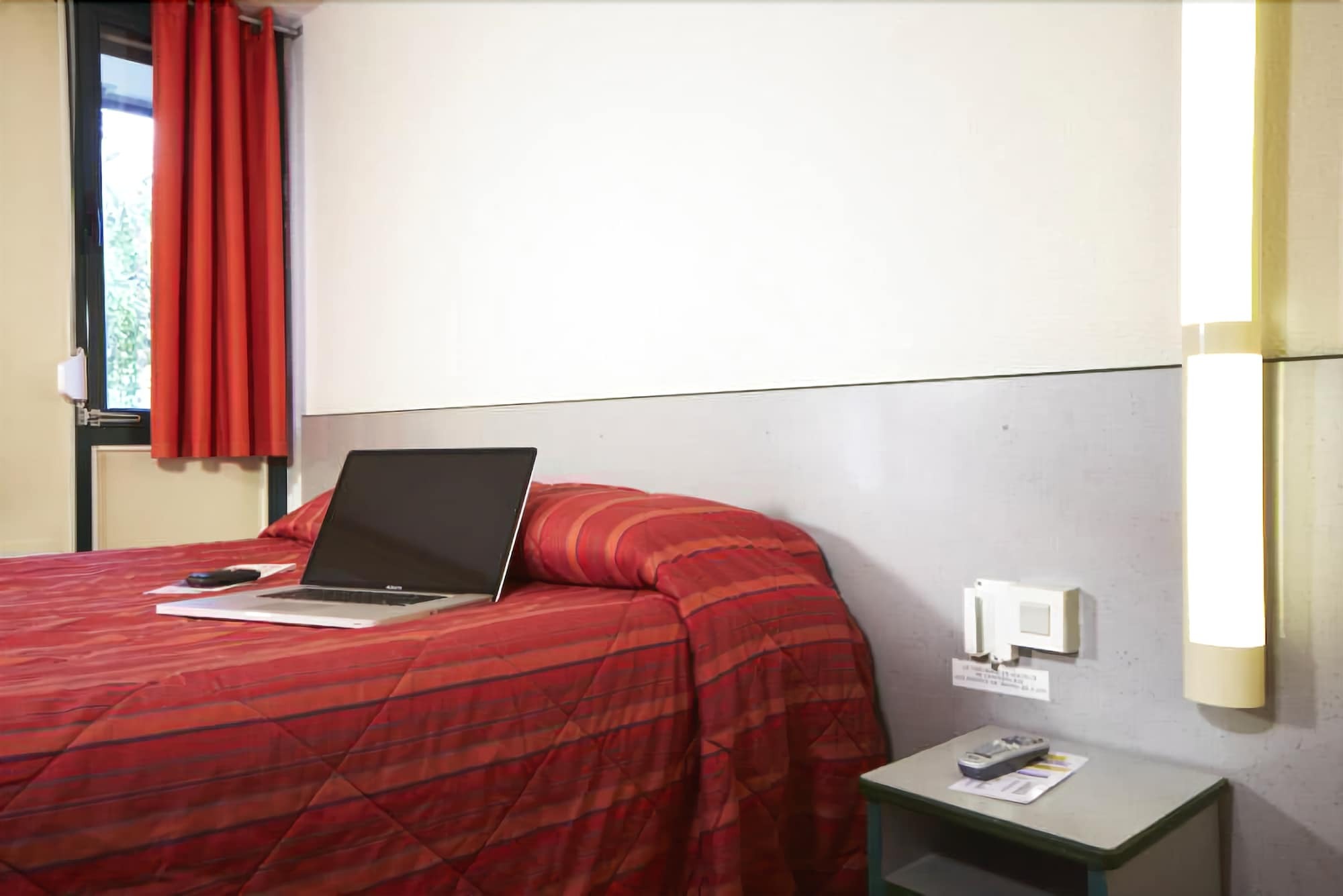 Classic Hotel - Fontenay-Tresigny Ngoại thất bức ảnh